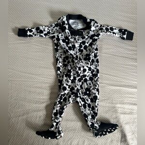 Disney Mickey Mouse Black and White Kids Footie 0-3 mo